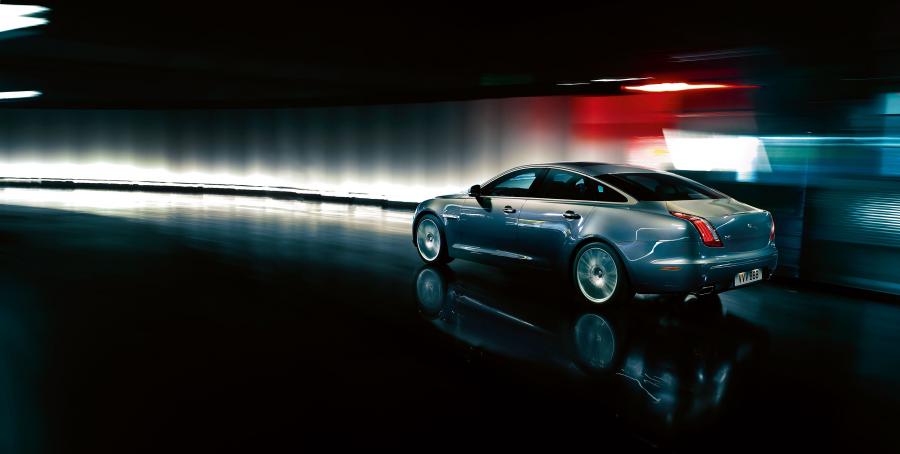  Jaguar XJ 2009 года  (фото 80 из 142)